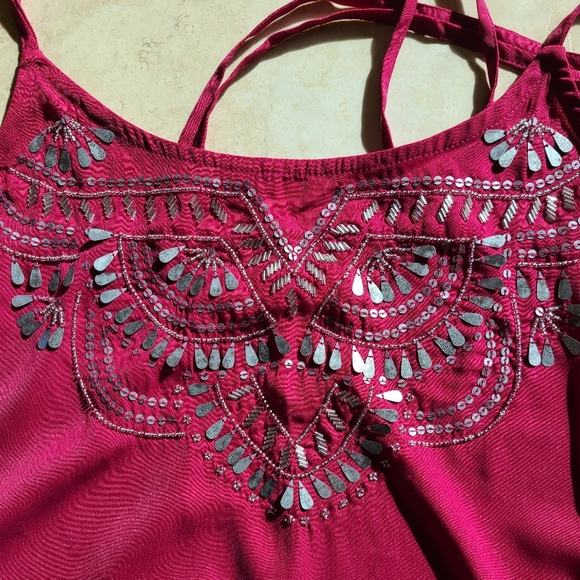 Magenta tank top with silver beading - Picture 3 of 4